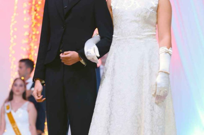 GALERIA de FOTOS d’una PRESENTACIÓ de les FESTES de JULIOL de PEDREGUER molt MUSICAL GALERIA de FOTOS d’una PRESENTACIÓ de les FESTES de JULIOL de PEDREGUER molt MUSICAL